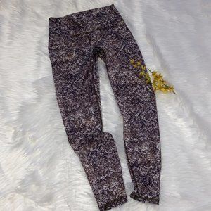 Fabletics Print Define 7/8 Workout Leggings